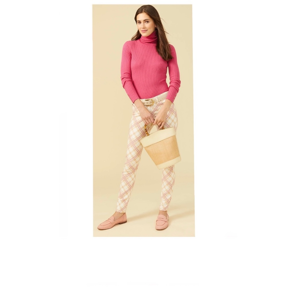 McLaughlin light pink Turtleneck sweater